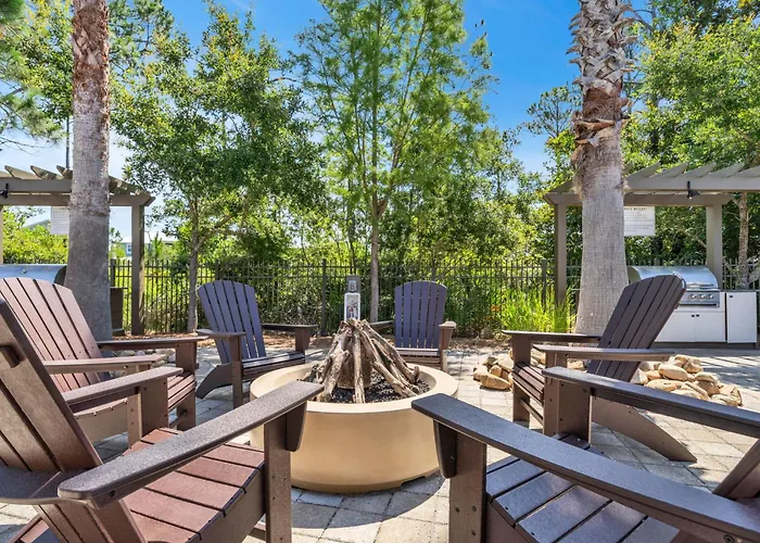 Saffron Sands By Stay On 30A- Pool, Bikes, Golf Cart